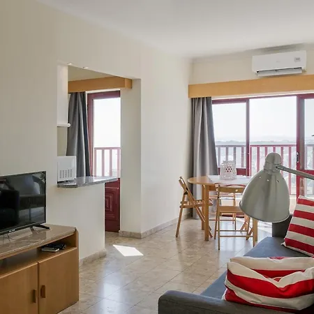 T2 15º Praia Mar Port - Wow Beach 2bd Flat Sea View - 300mts 2 Beach/wifi * 波尔蒂芒