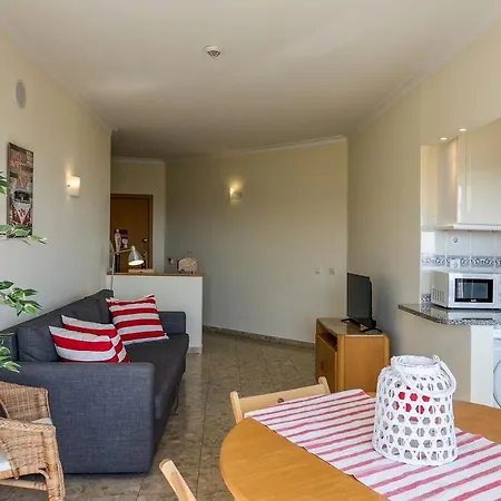 T2 15º Praia Mar Port - Wow Beach 2bd Flat Sea View - 300mts 2 Beach/wifi *