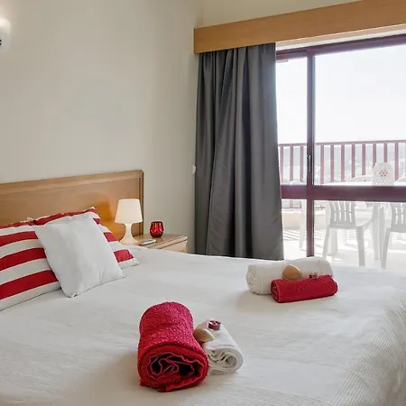 T2 15º Praia Mar Port - Wow Beach 2bd Flat Sea View - 300mts 2 Beach/wifi 波尔蒂芒